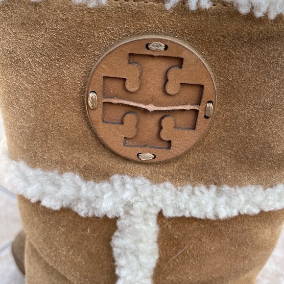 Tory Burch Amelie Shearling suede snow boots - Picture 3 of 12